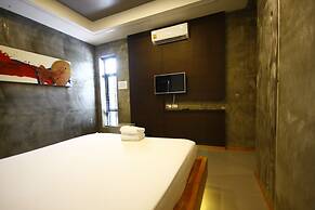 Suanmaithara Resort