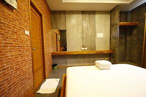 Suanmaithara Resort