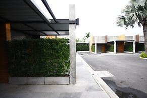 Suanmaithara Resort