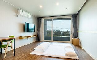 JnB Family Hotel