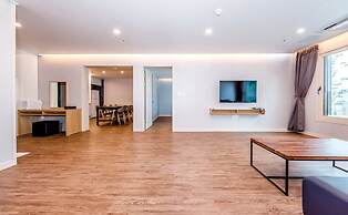 JnB Family Hotel