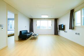 JnB Family Hotel