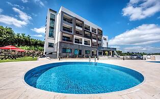 JnB Family Hotel