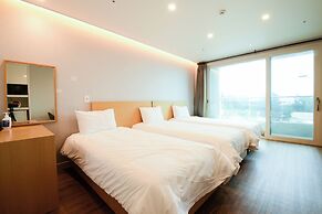 JnB Family Hotel