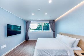 JnB Family Hotel