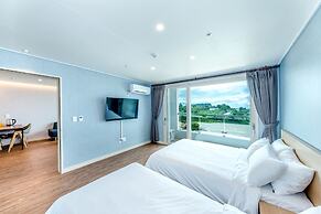 JnB Family Hotel
