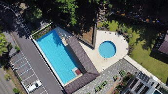 JnB Family Hotel
