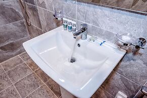 JnB Family Hotel