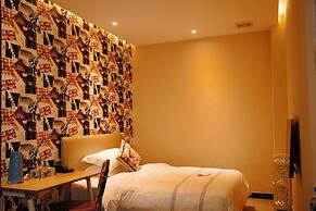 J Hotel