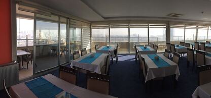 Akgol Hotel