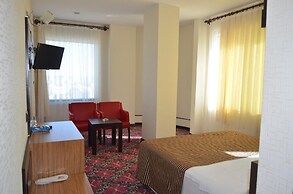 Akgol Hotel
