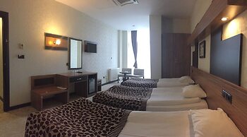 Akgol Hotel
