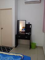NY Cyber Apartment
