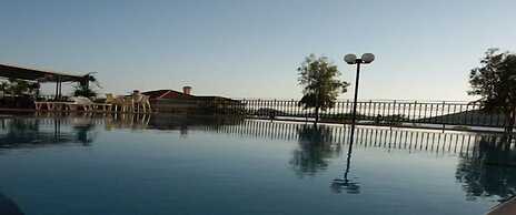 Philoxenia Hotel