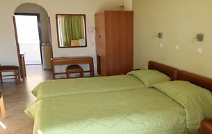 Philoxenia Hotel
