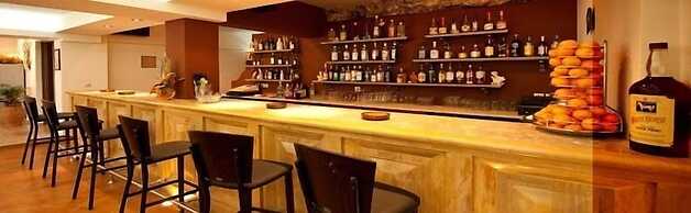 Philoxenia Hotel
