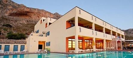 Philoxenia Hotel