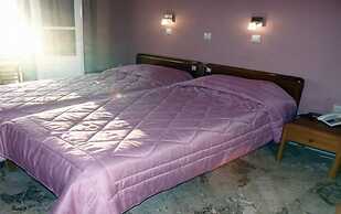 Philoxenia Hotel