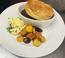 The Waterfront Hotel & Bistro