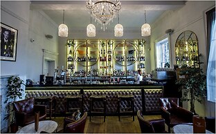 Winstanley House
