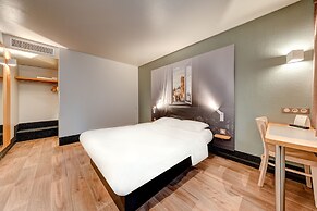 B&B HOTEL LOUVECIENNES
