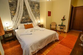 Karyatis Resort