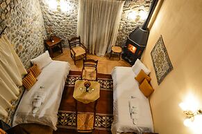 Karyatis Resort