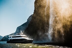 Fiordland Discovery