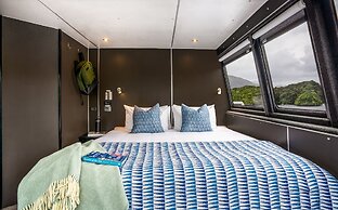 Fiordland Discovery