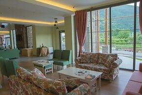 Irenes Resort