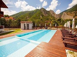 Irenes Resort