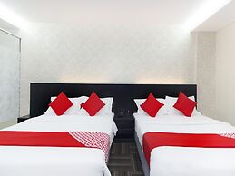 S Hotel