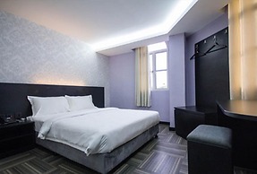 S Hotel