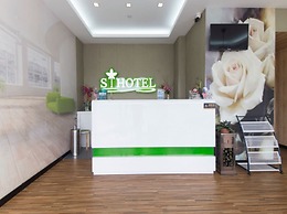 S Hotel