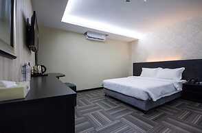 S Hotel
