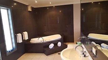 Gateway Motor Inn