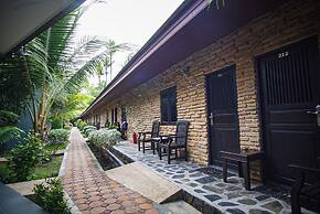 Capricorn Village