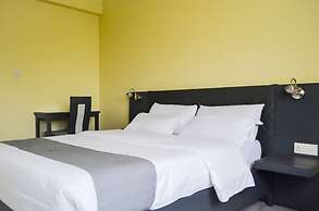 Dana Hotel
