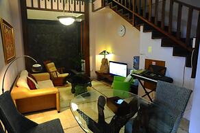 Tegal Panggung Inn