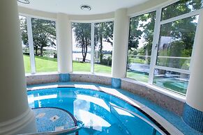 Killyhevlin Lakeside Hotel & Lodges