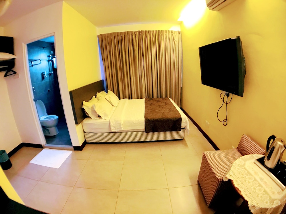 Lux Private Hotel
