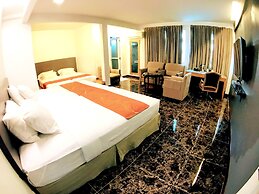 Lux Private Hotel