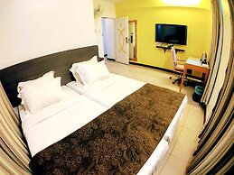 Lux Private Hotel