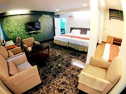 Lux Private Hotel