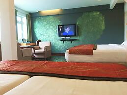 Lux Private Hotel