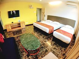Lux Private Hotel