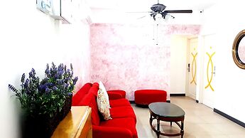 Lux Private Hotel