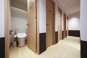 White Hostel shinsaibashi