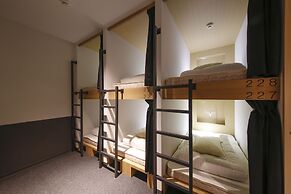 White Hostel shinsaibashi