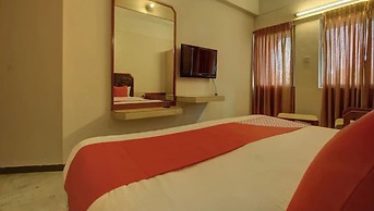Padmam Hotel